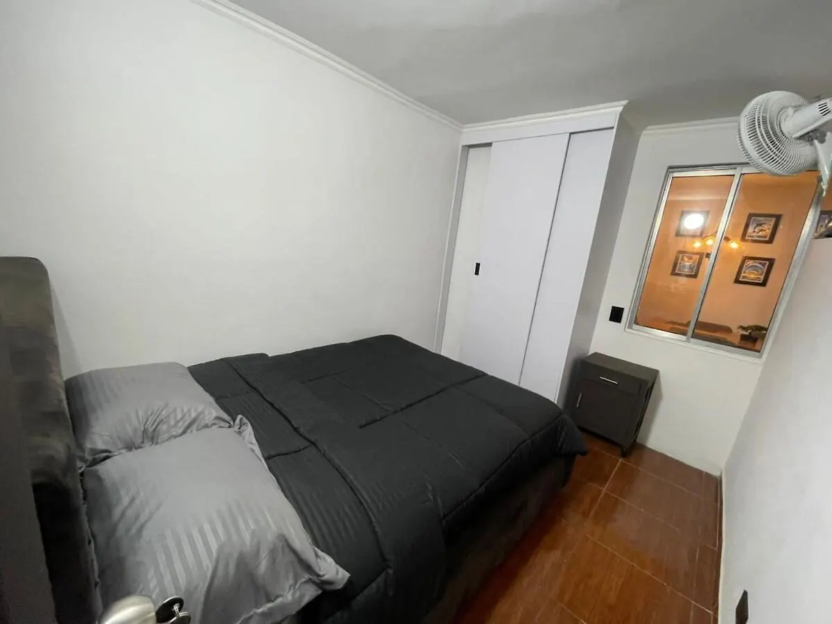 아파트 Spacious House Near Hospitals & Universities 메딜린